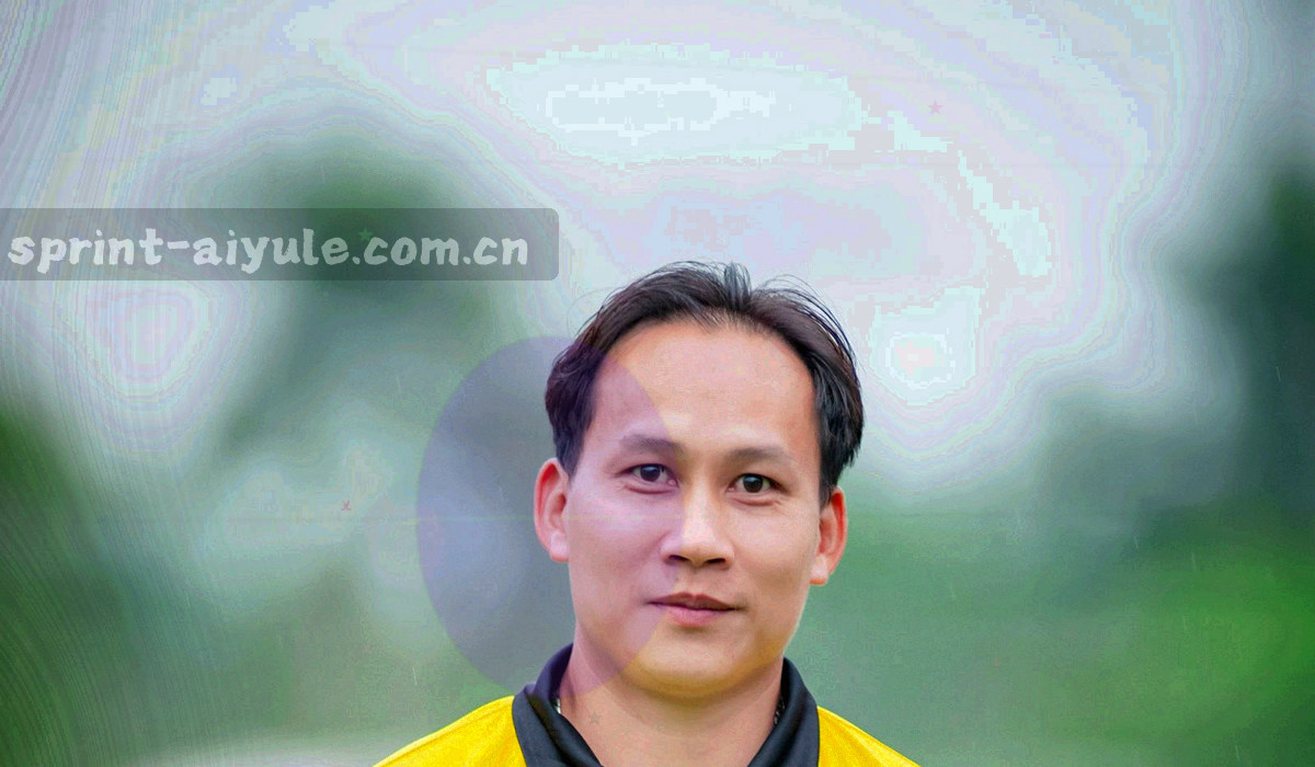 贵州山地等高线抽象线条图，以低对比的山地绿处理